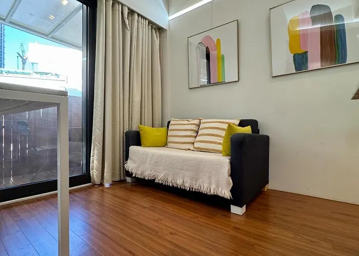 Spacious For Up To 8 People, Station & Namsan Apartamento