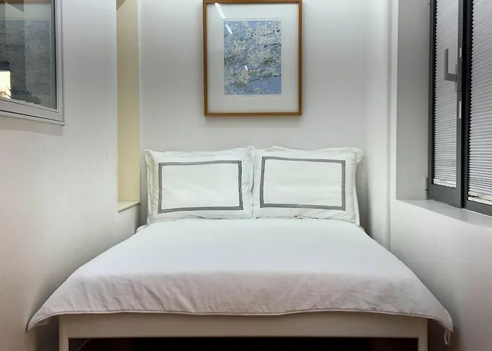 Spacious For Up To 8 People, Station & Namsan Apartamento Seúl